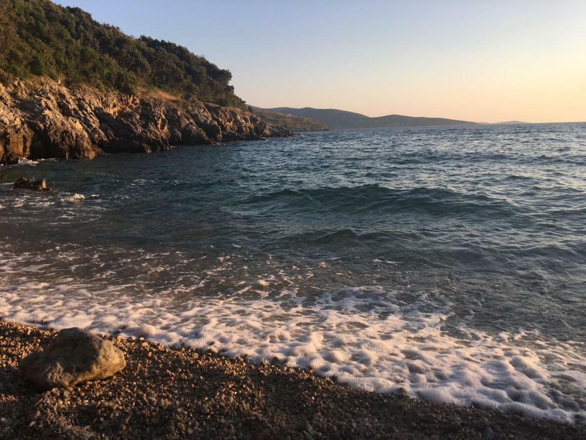 Vita Vacation Home Ustrine Экстерьер фото
